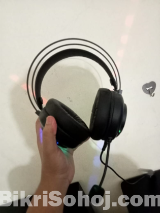 HEADSET FOR SELL